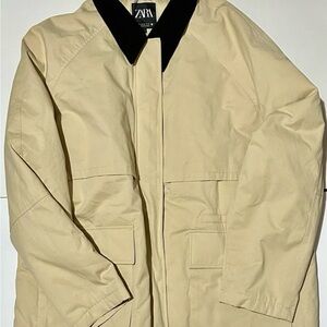 Zara Women's Beige Barn Jacket with corduroy Black Collar XL NWT